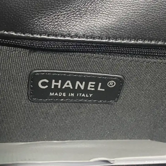 First Bag Ru CHANEL MINI BAG FLAP 0520